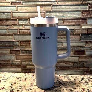 Stanley tumbler. Blue/grey color